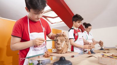 Görsel Sanatlar Atölyesi