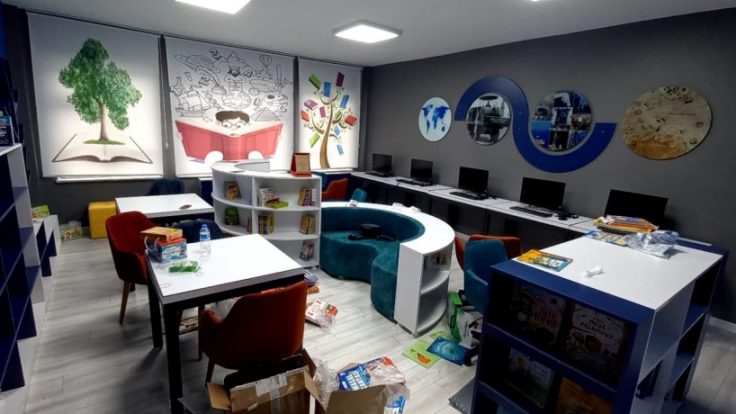 Zonguldak Filyos Zübeyde Hanım İlköğretim Okulu Z Kütüphane